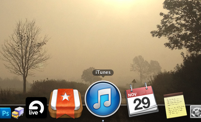 iTunes 11 icon is finally white!